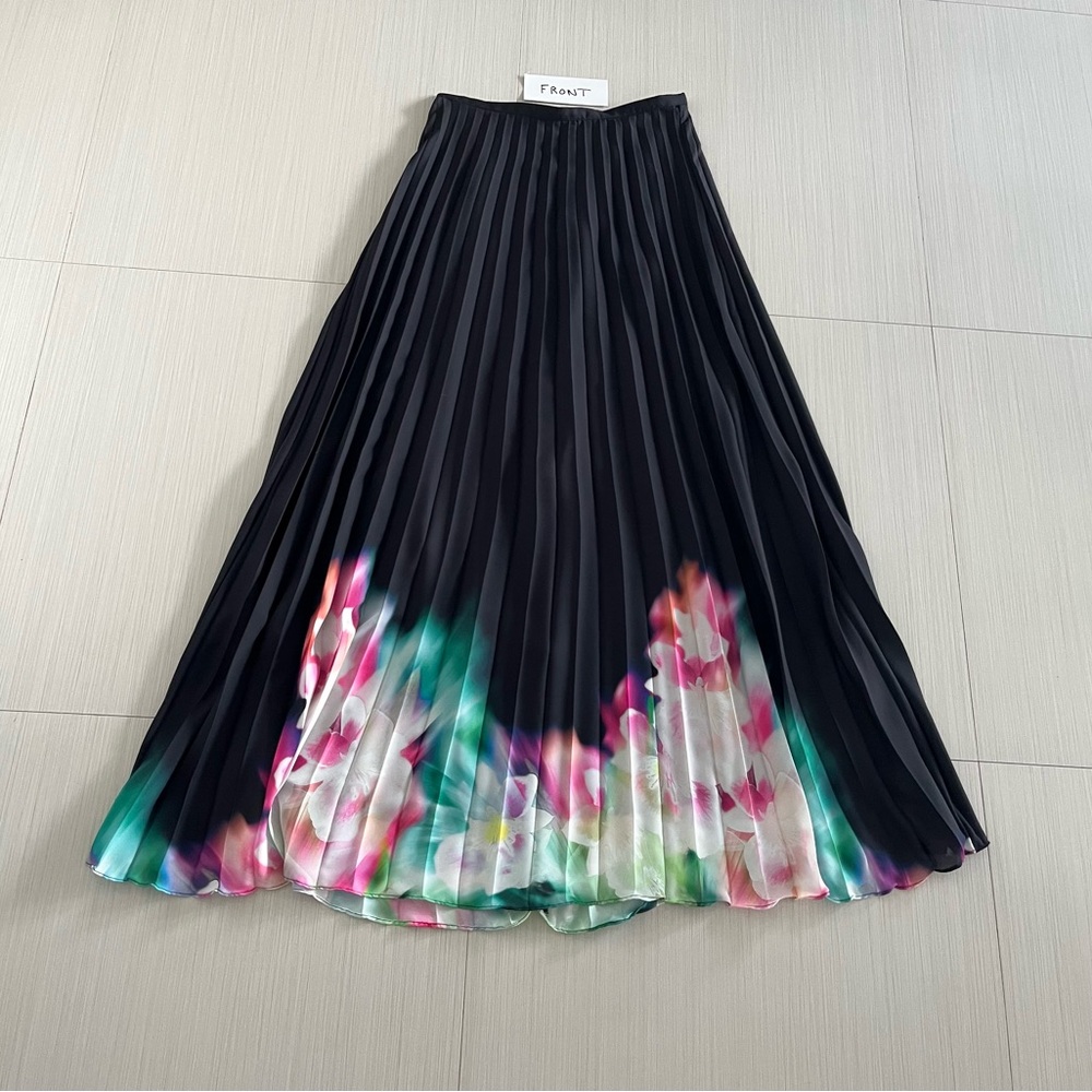 Charlie Jade Black and Pink Pleated Maxi Skirt